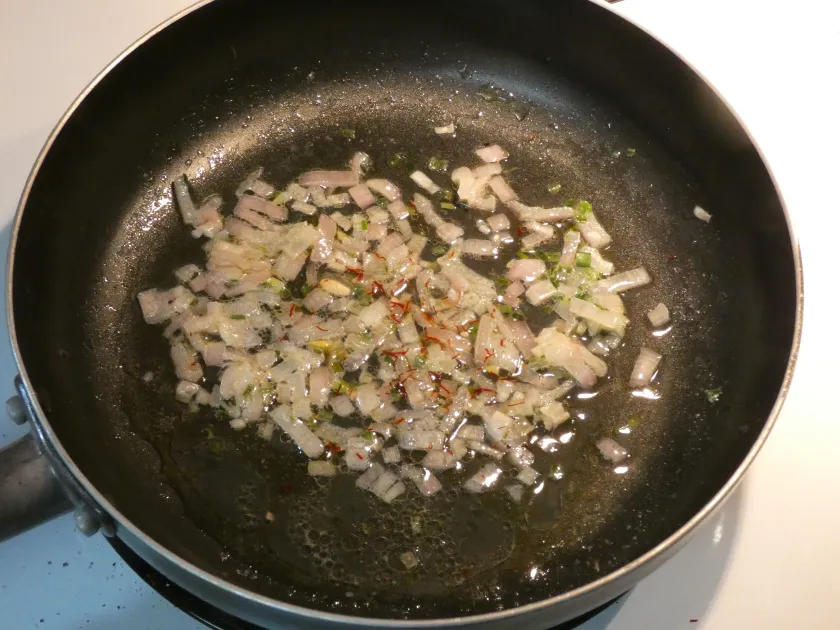 Restaurant-style halibut with creamy saffron sauce