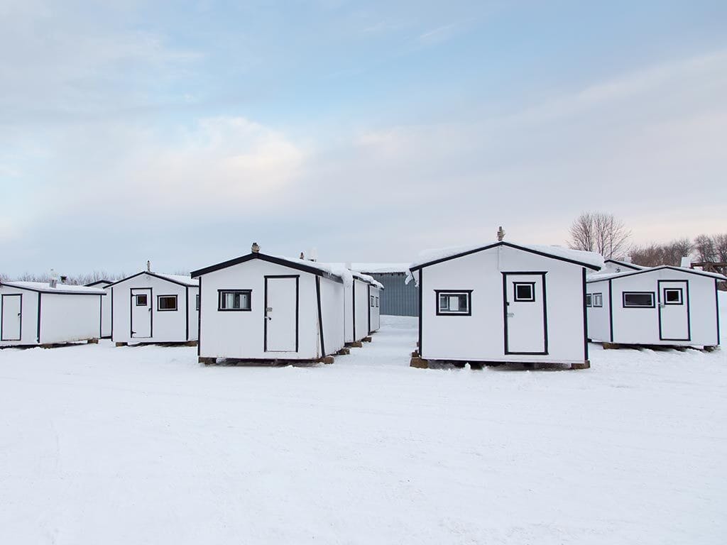 Ultimate Guide to Ice Fishing Destinations in Canada 2026: Best Lakes, Gear & Expert Tips 4 Ice fishing destinations in Canada